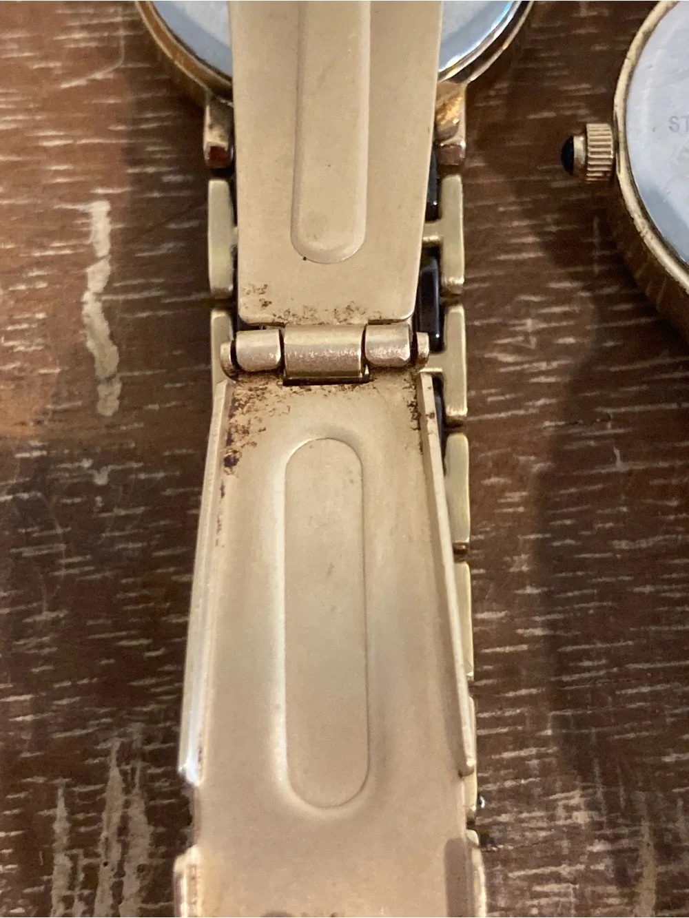 2 Broken Elgin Watches Lot Gold Tone